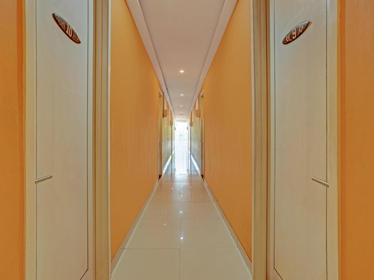 Oyo 3856 Tizta Suites Bali Санур Экстерьер фото